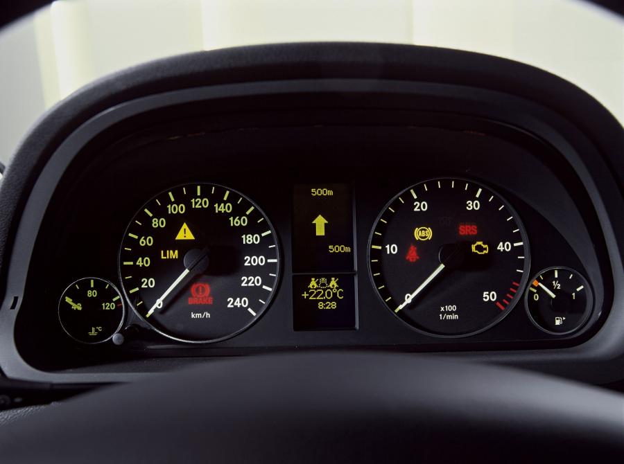  Mercedes-Benz A-Class 5-Door 2004 года  (фото 197 из 344)